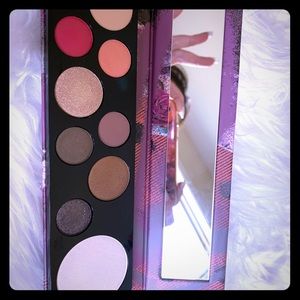 MAC Palette never used only swatches